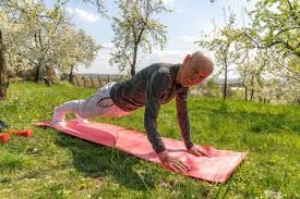 不太受待见？亚历山大次轮得票总排名第八 在后卫中仅仅才第六