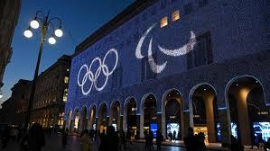 ＂统治五大囧的男人！三届NBA冠军内线麦基，来CBA联手周琦？