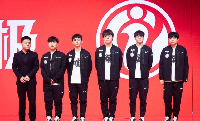 的财务负担 的财务负担